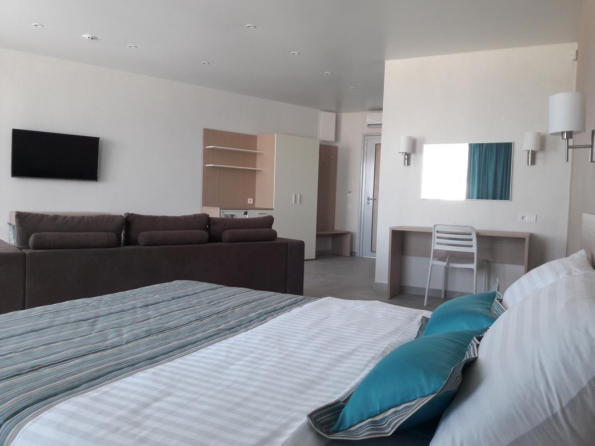 زاتوكا Moncastro Hotel المظهر الخارجي الصورة