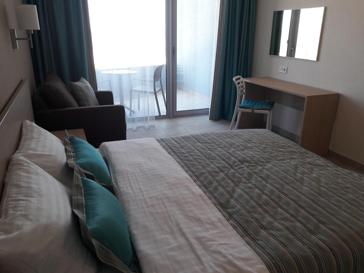 زاتوكا Moncastro Hotel المظهر الخارجي الصورة
