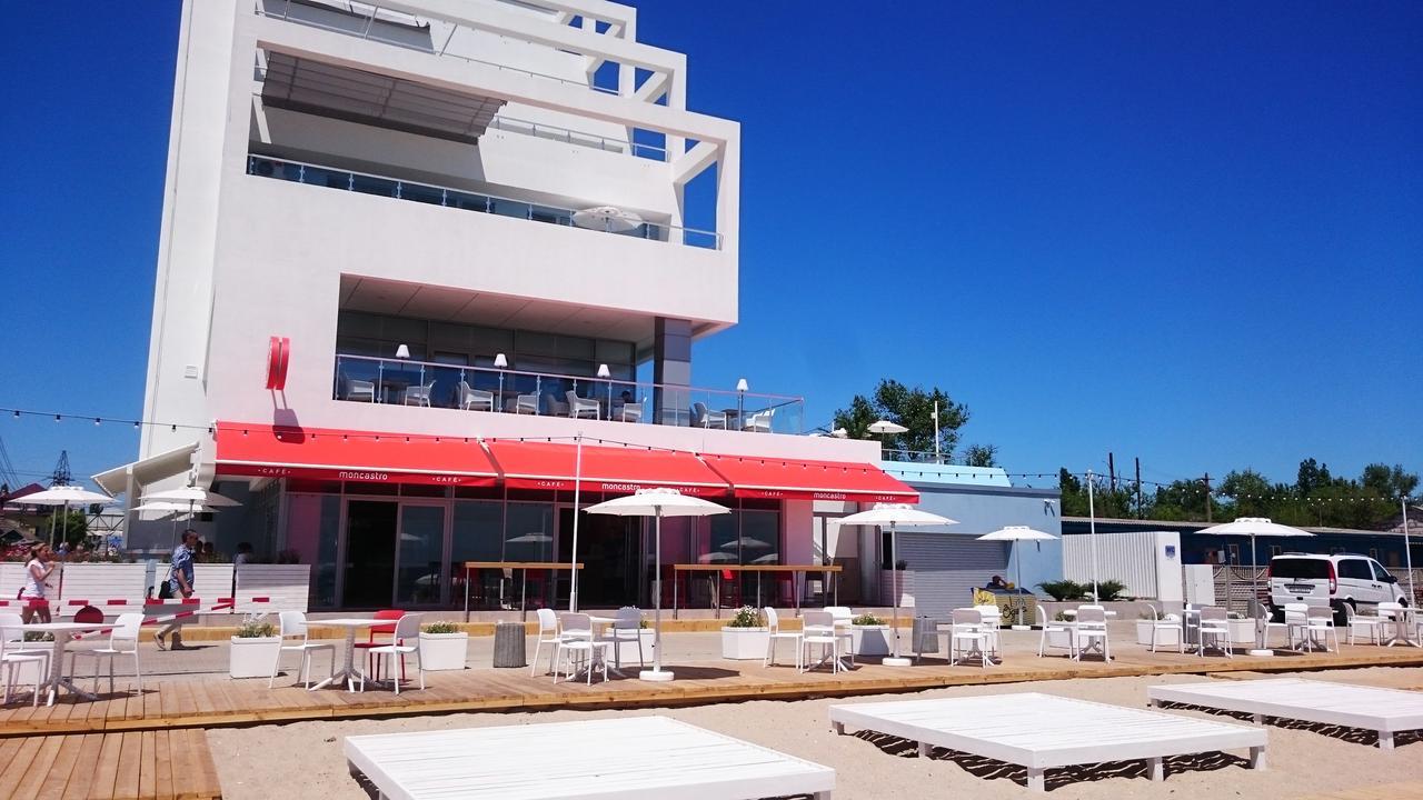 زاتوكا Moncastro Hotel المظهر الخارجي الصورة