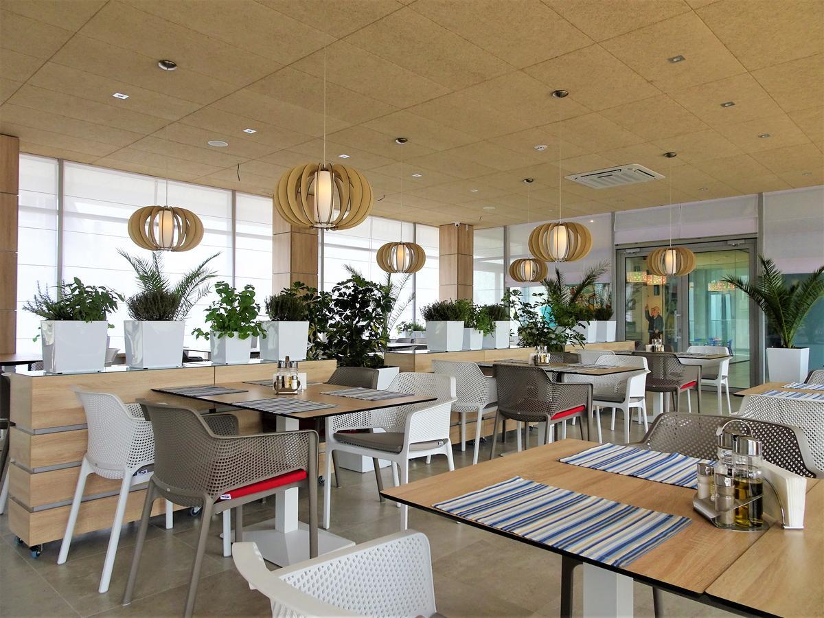 زاتوكا Moncastro Hotel المظهر الخارجي الصورة